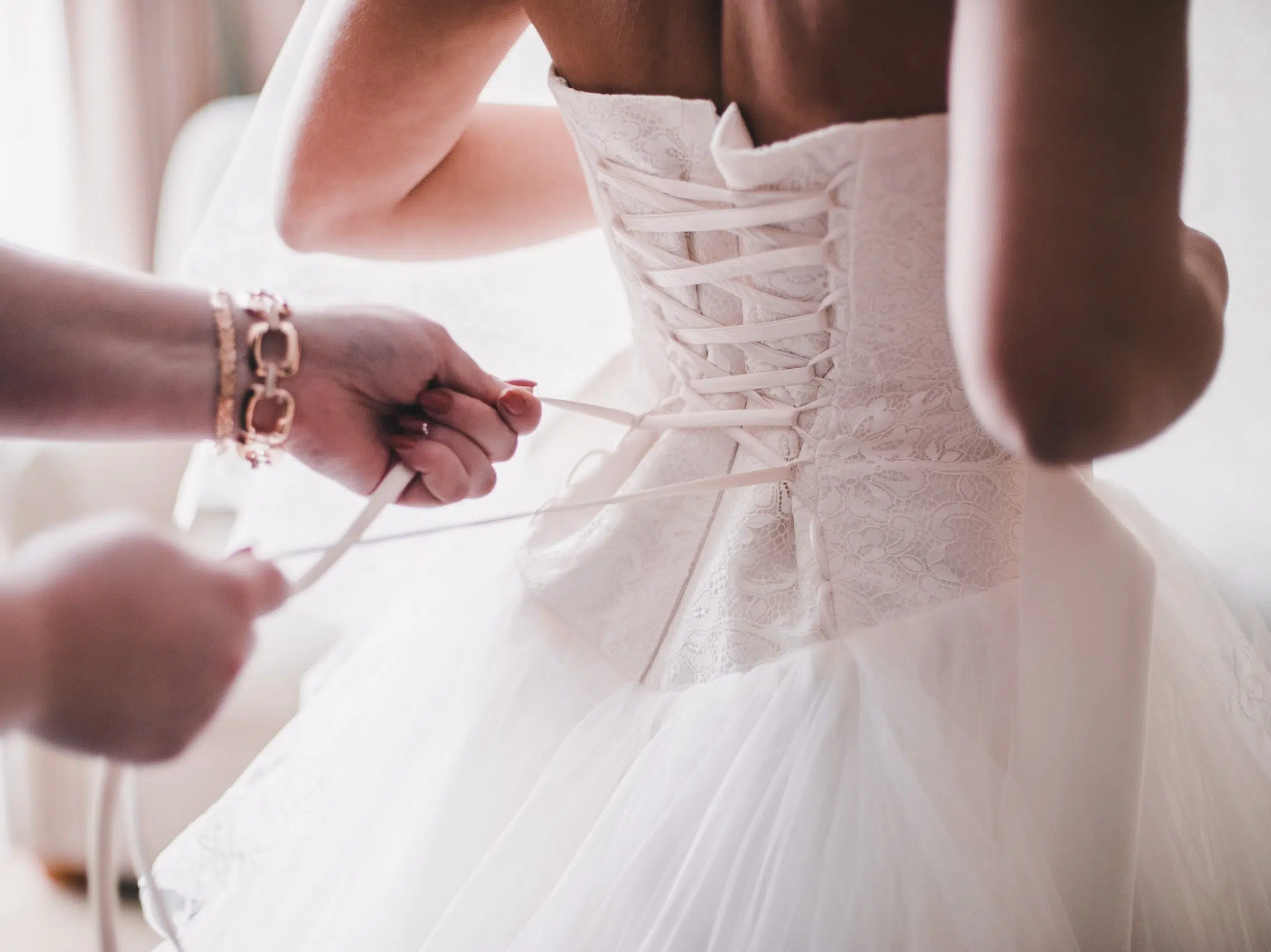 Porter une robe de mariée pour son mariage