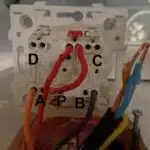 Comment installer un va et vient avec 2 interrupteurs d'éclairage