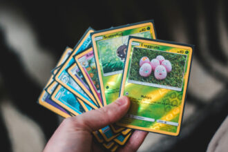 Comment préparer ses cartes Pokémon pour obtenir une meilleure certification ?