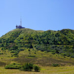 Les trésors cachés du Puy-de-Dôme : explorez ses paysages volcaniques